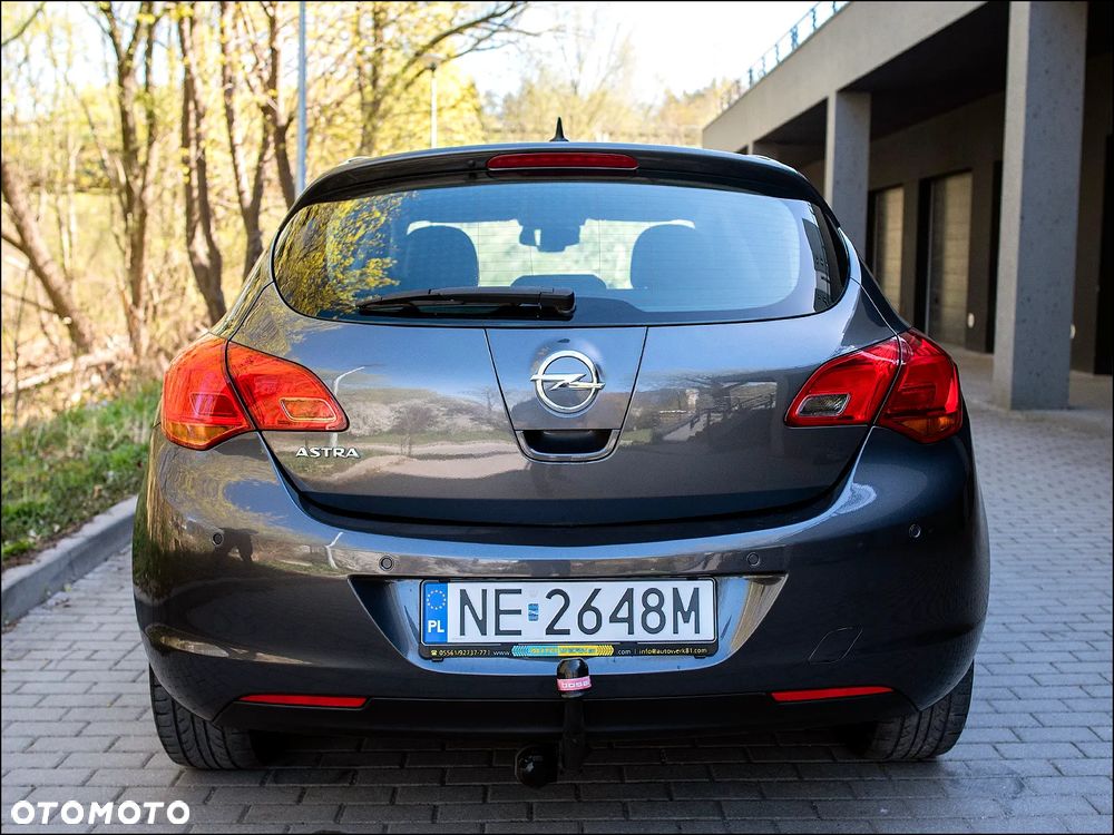 Opel Astra - 4