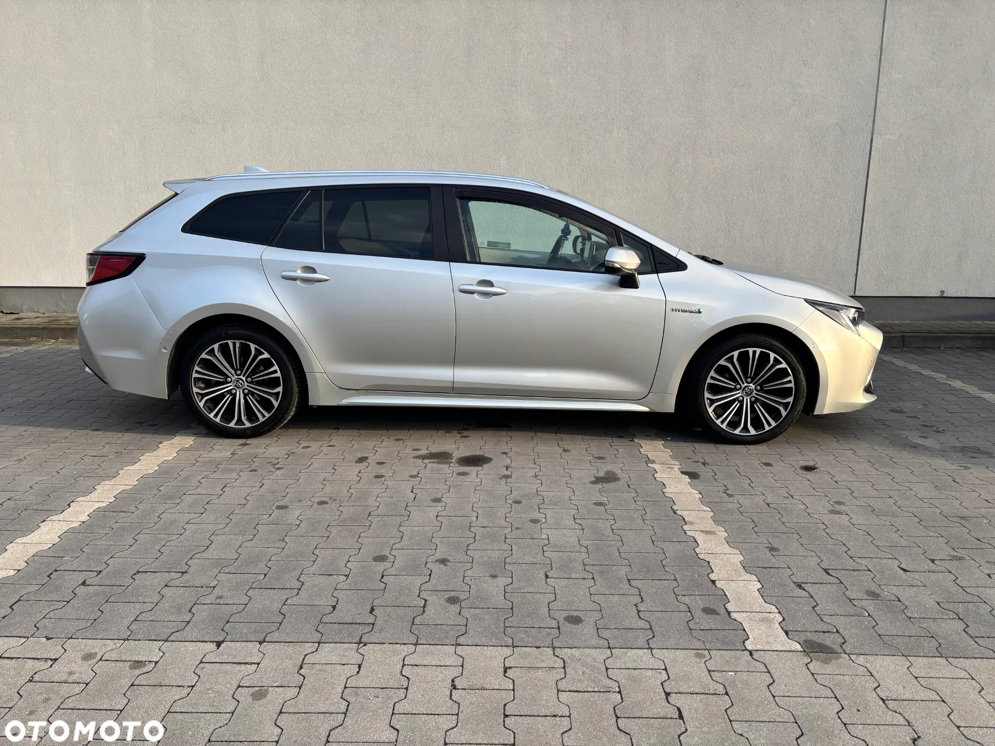 Toyota Corolla 1.8 Hybrid Comfort - 5