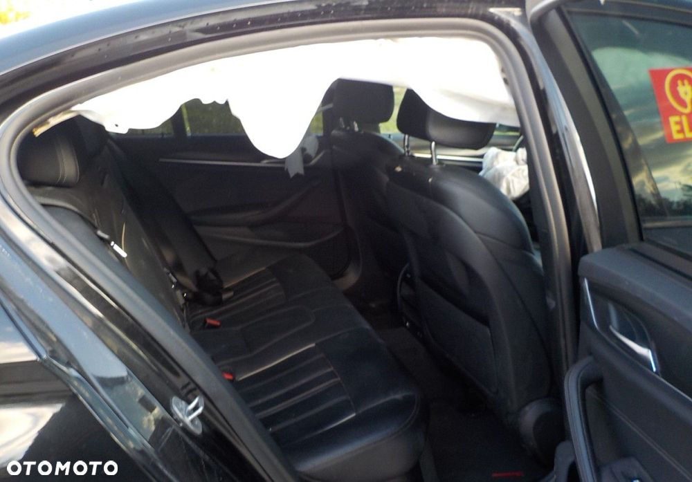 BMW Seria 5 - 21