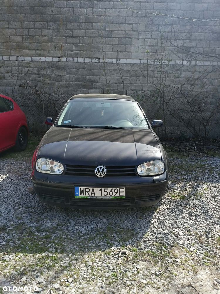 Volkswagen Golf - 3