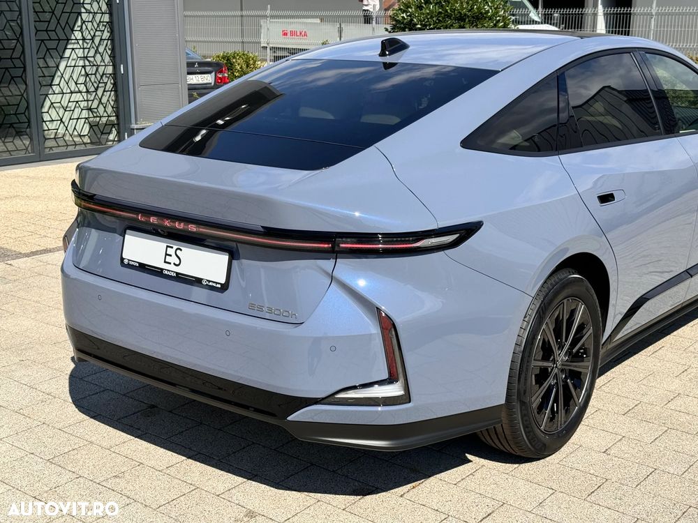 Lexus Seria ES 300h 2.5 FWD E-CVT Executive - 9