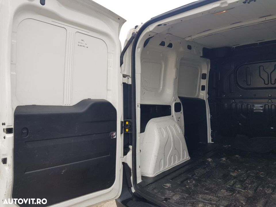 Opel Combo - 27