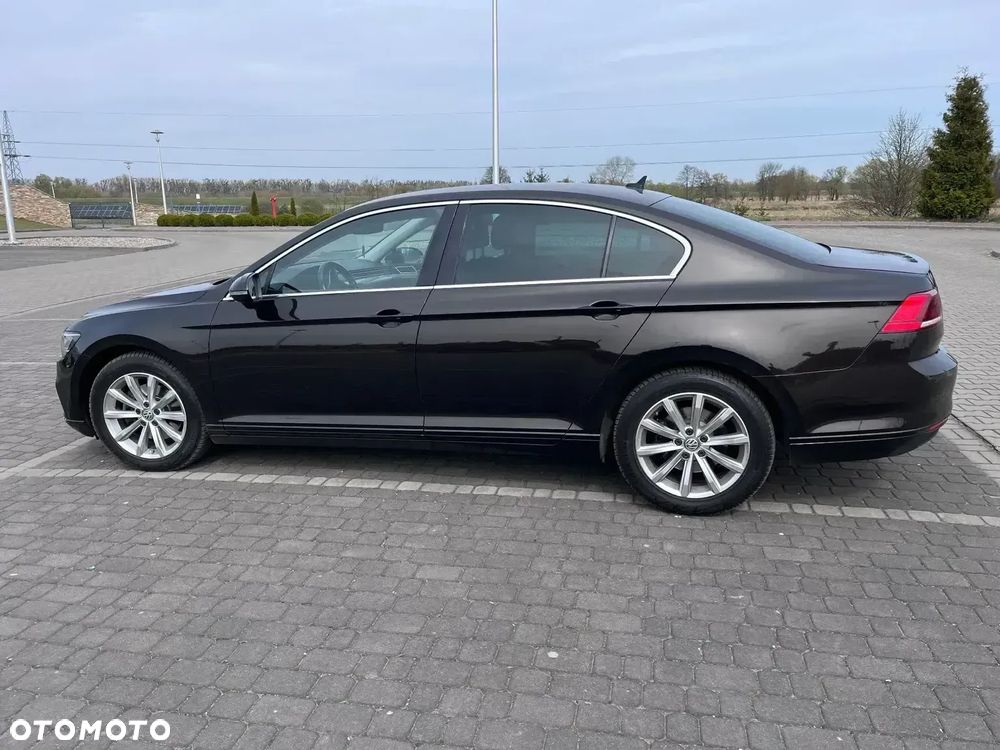 Volkswagen Passat 2.0 TSI Business DSG - 1