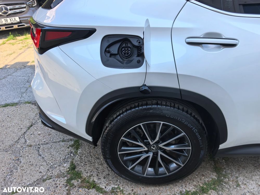 Lexus Seria NX 450h+ AWD CVT PHEV Luxury - 9