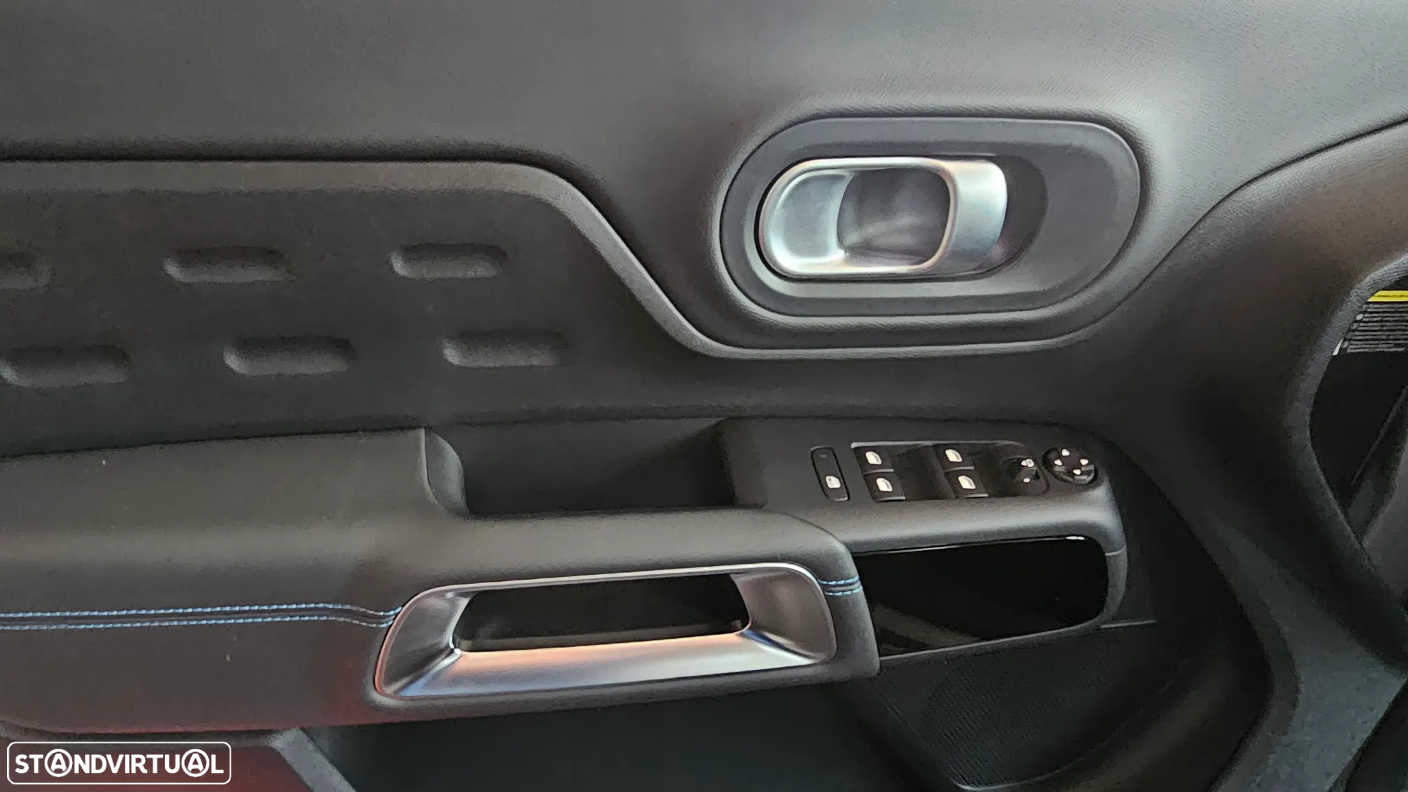 Citroën C5 Aircross 1.6 Hybrid Feel Pack e-EAT8 - 26