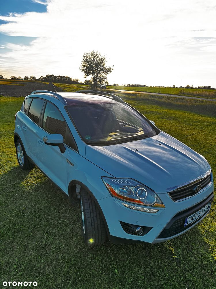 Ford Kuga 2.0 TDCi 4x4 Titanium - 6