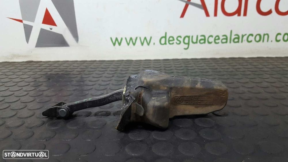 RETENTOR DA PORTA TRASEIRA ESQUERDA BMW SERIE 3 BERLINA (E46) 330D - 7