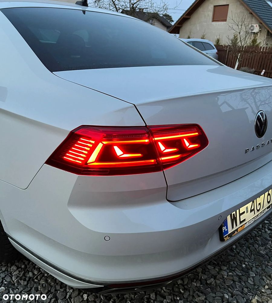 Volkswagen Passat 2.0 TSI Elegance DSG - 4