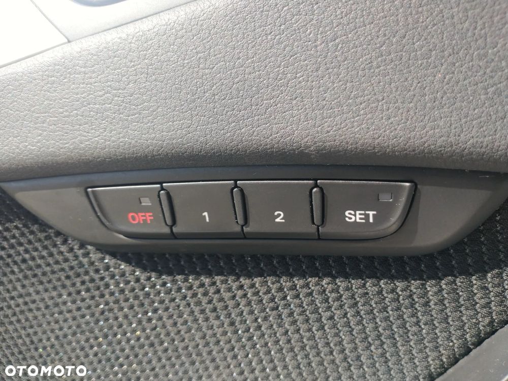 Audi A4 Avant 2.0 TFSI Quattro S tronic - 5