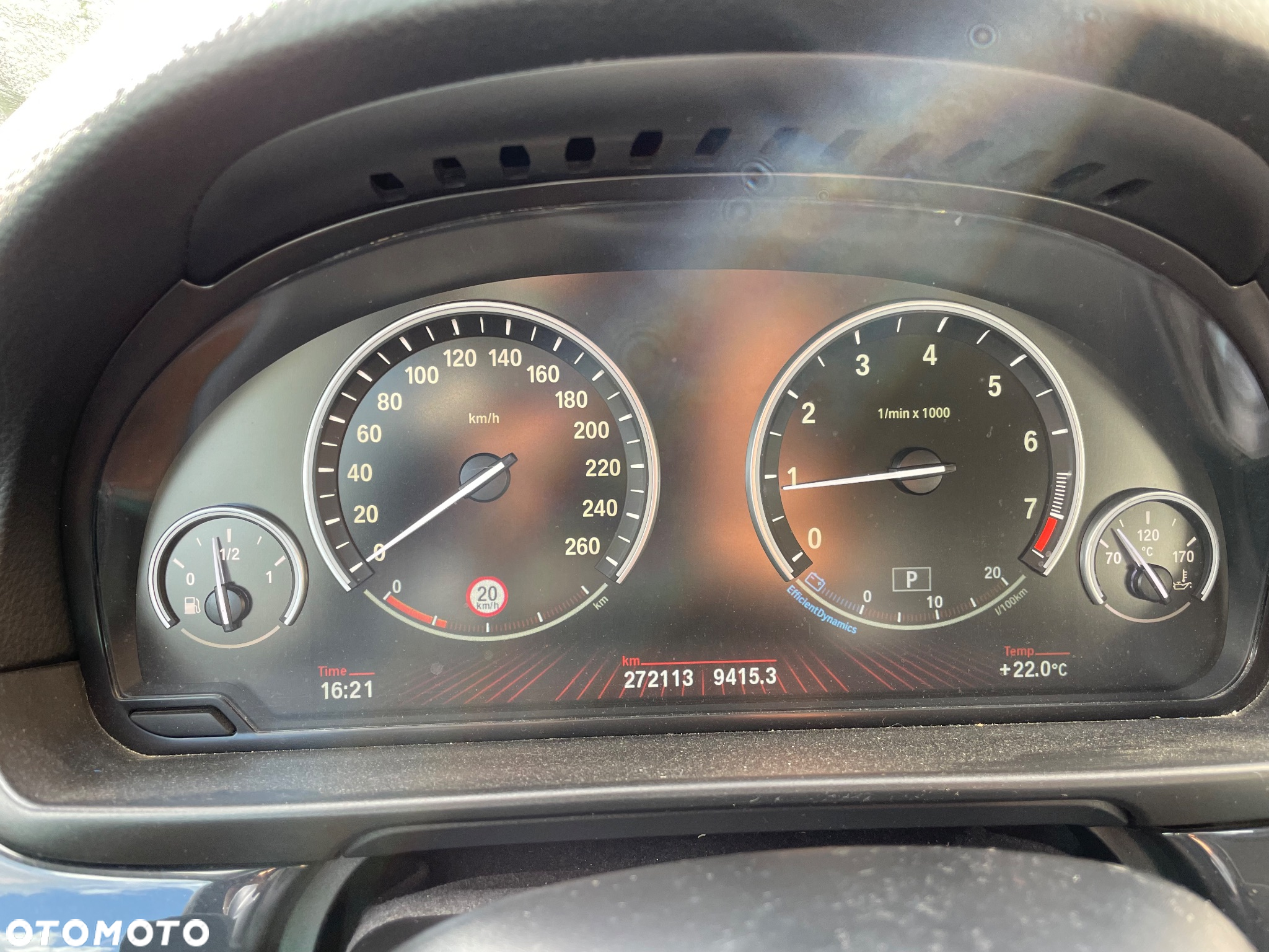 BMW Seria 5 528i Luxury Line - 13