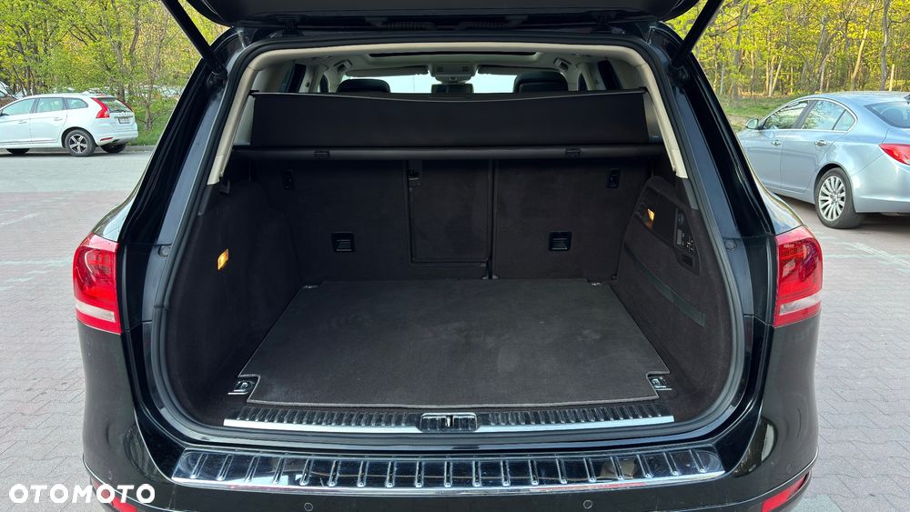 Volkswagen Touareg 3.0 V6 TDI 4XMot BMT - 12