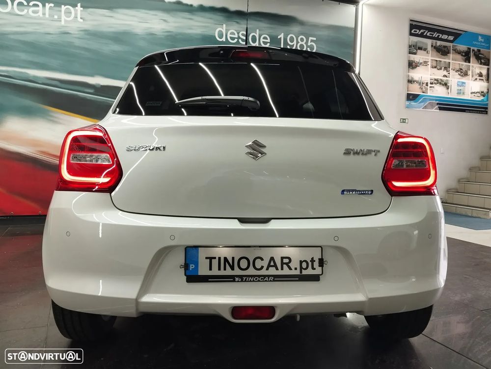 Suzuki Swift 1.2 Mild Hybrid GLX - 11