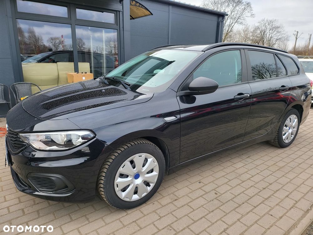Fiat Tipo 1.4 16v Lounge EU6d - 21