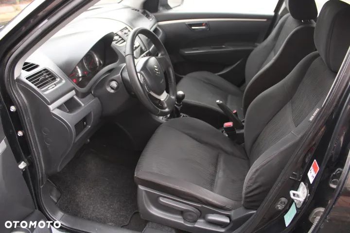 Suzuki Swift 1.3 Club - 22