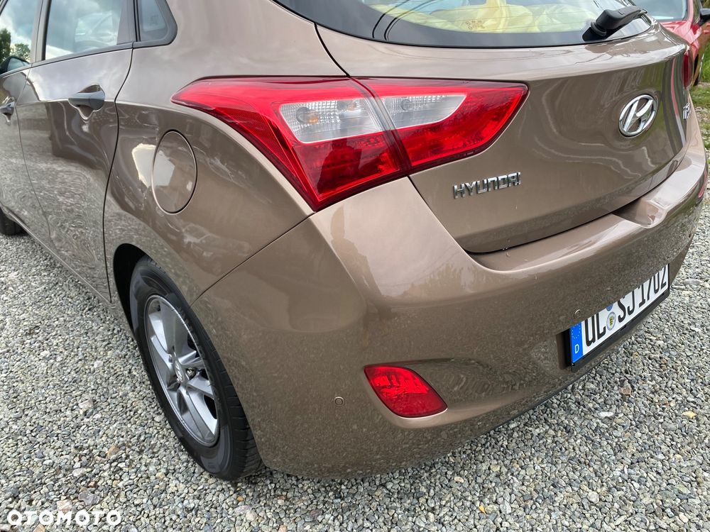 Hyundai i30 1.4 Fifa World Cup Edition - 12