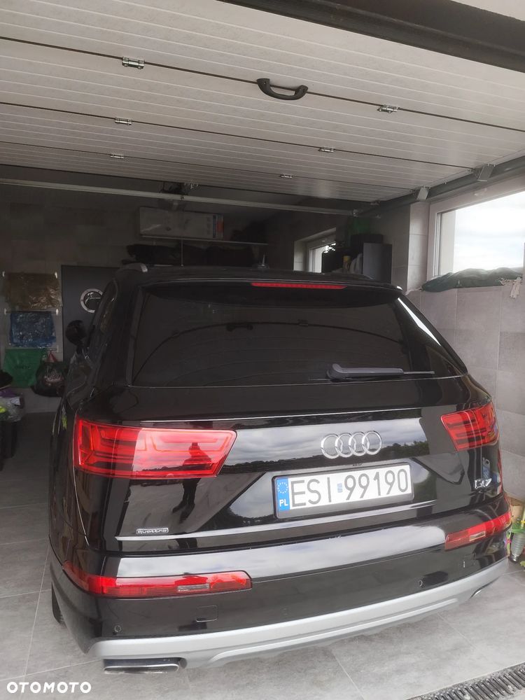 Audi Q7 - 30