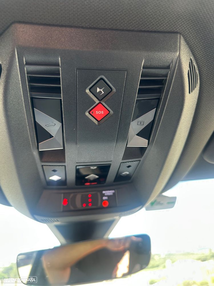 DS DS7 Crossback E-Tense Performance Line EAT8 - 15