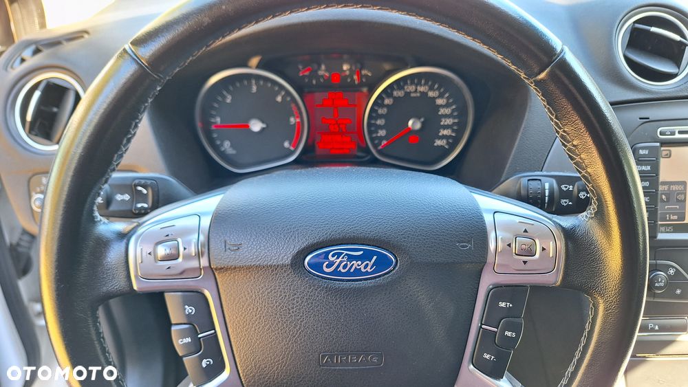 Ford Mondeo - 8