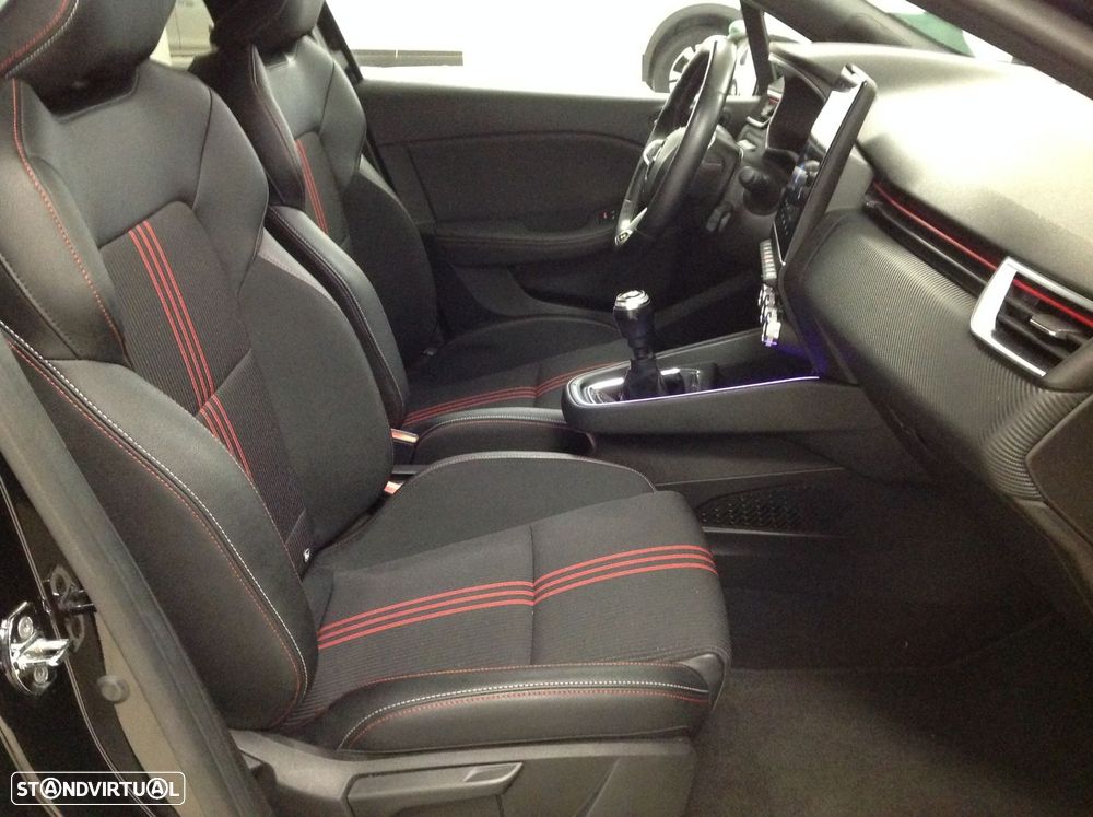 Renault Clio 1.0 TCe RS Line - 30