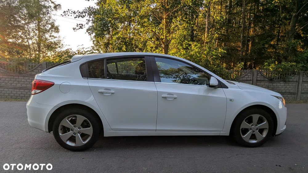 Chevrolet Cruze 1.7TD LT+ - 13