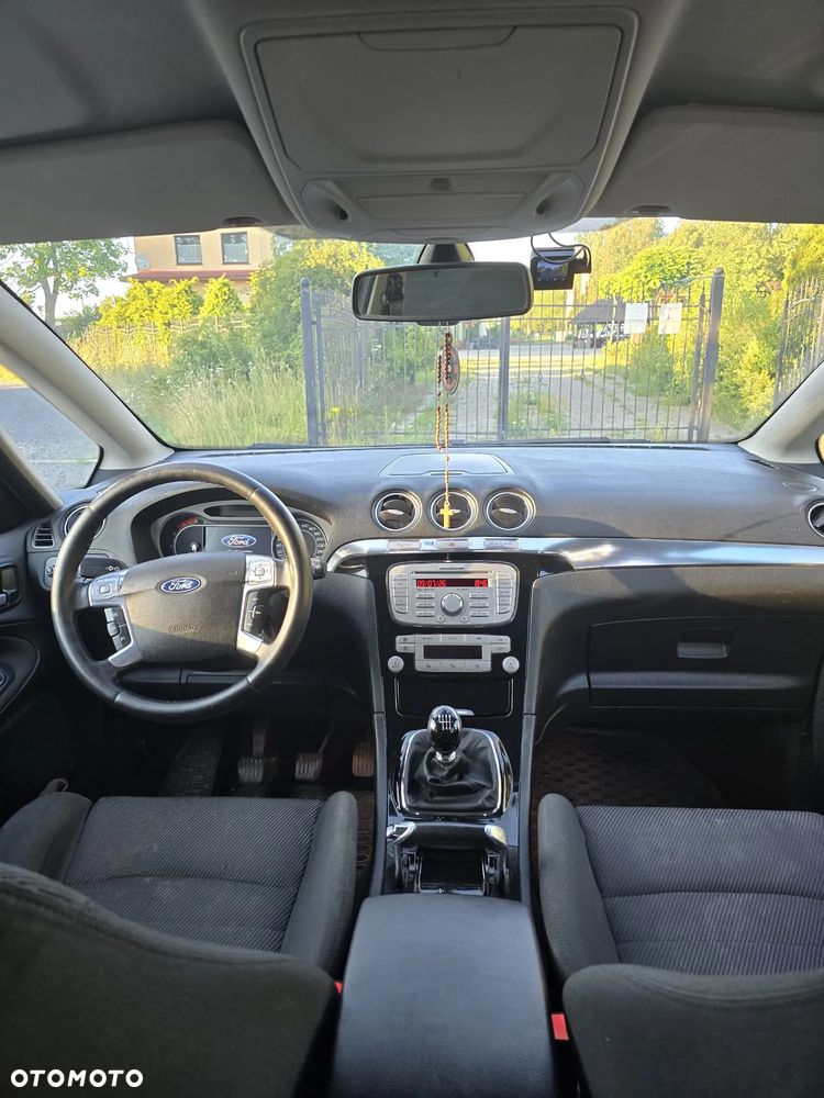 Ford S-Max 2.0 TDCi DPF Titanium - 11