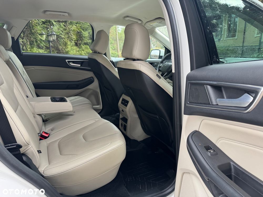 Ford Edge - 21
