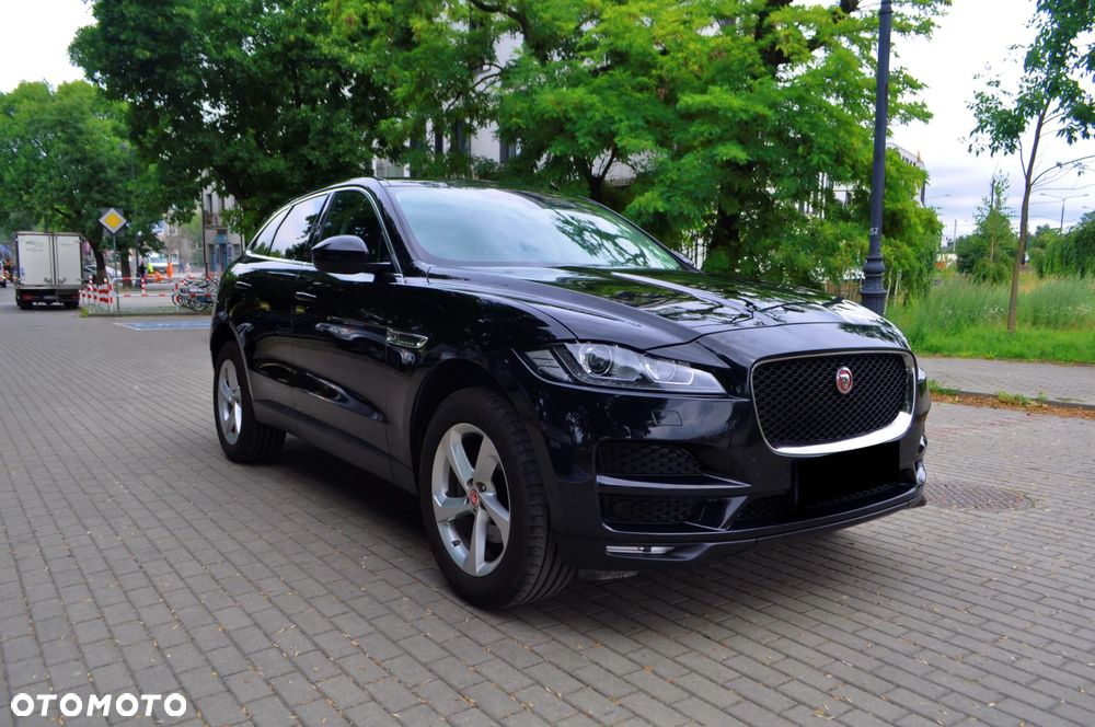 Jaguar F-Pace - 5