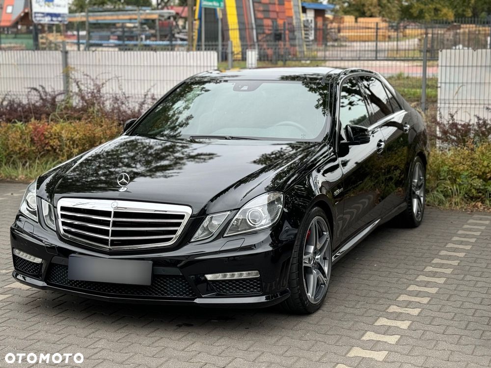 Mercedes-Benz Klasa E 63 AMG AMG Speedshift 7G-MCT - 1
