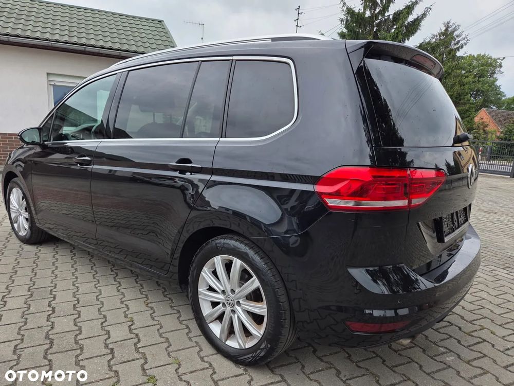 Volkswagen Touran - 7