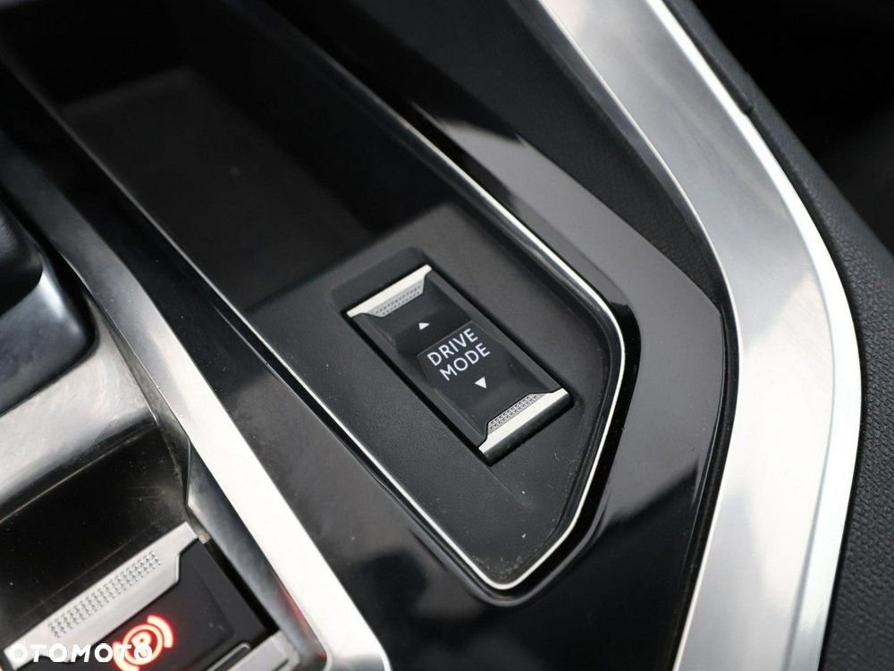 Peugeot 3008 BlueHDi 130 Stop & Start EAT8 Active Pack - 32