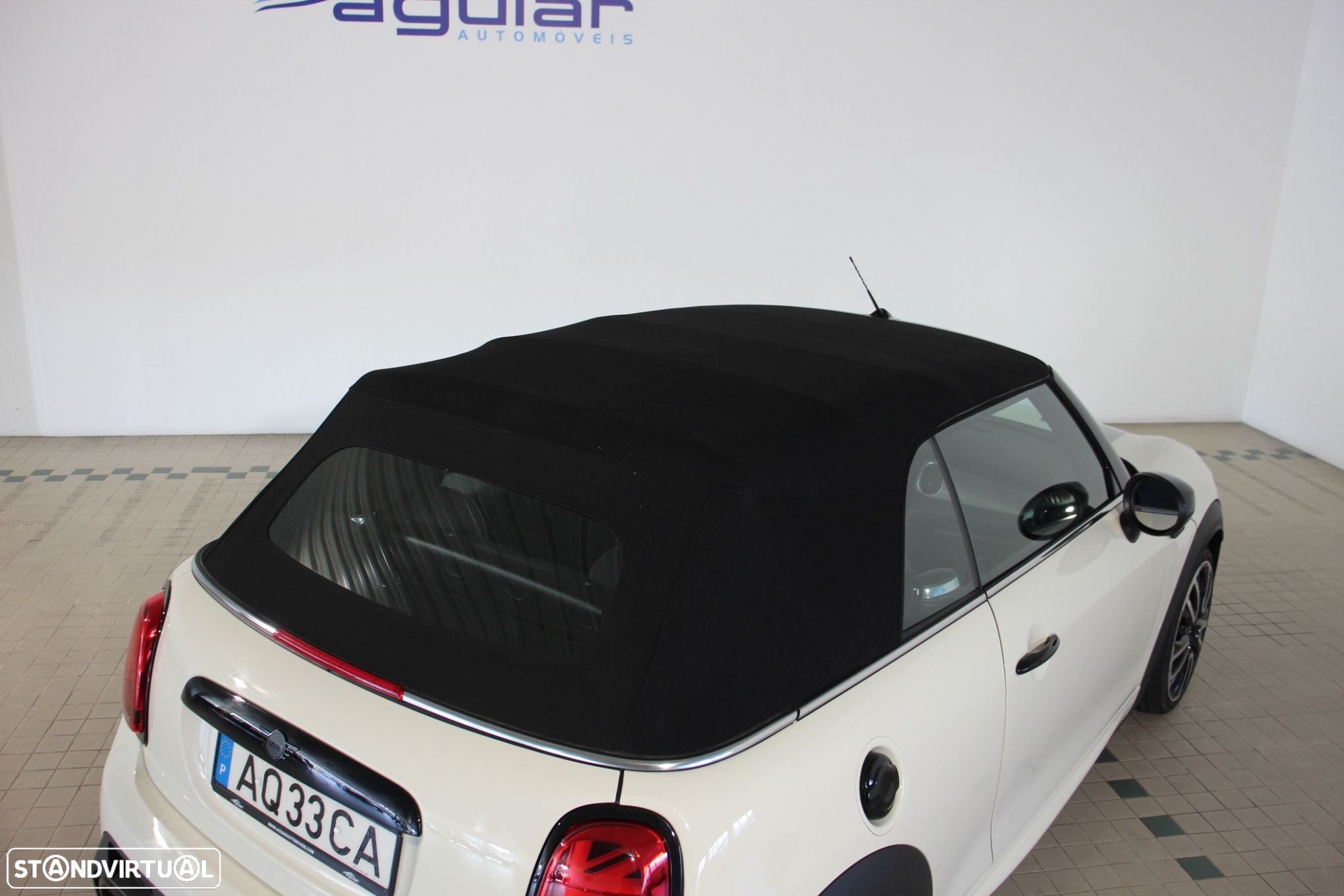 MINI 3 Portas John Cooper Works Auto Desportiva - 5