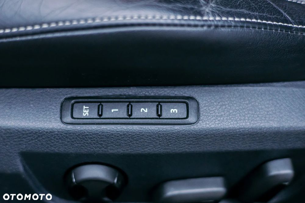 Skoda Superb 2.0 TDI 4x4 Sportline DSG - 22