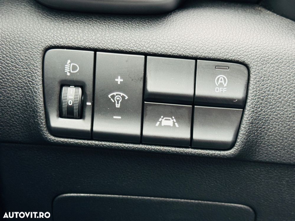 Kia Sportage 1.6 CRDI AWD VISION - 29