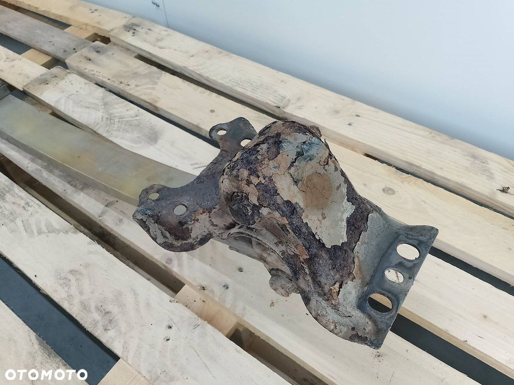 RESOR TYŁ OPEL MOVANO 2.5 TDCI - 3