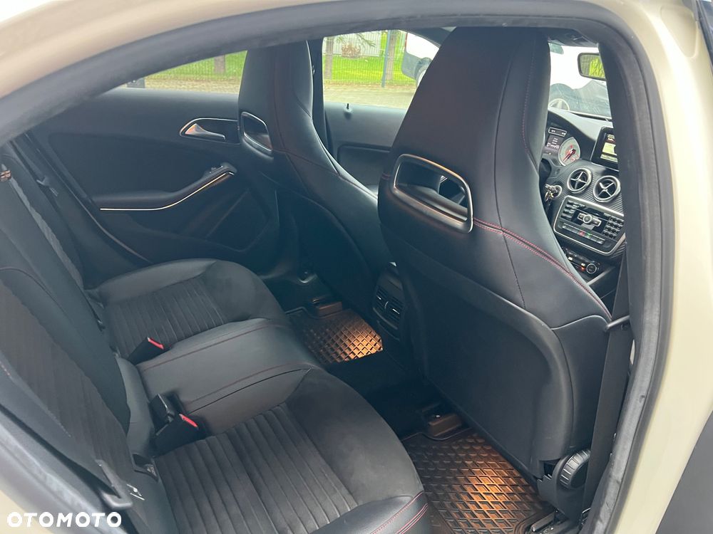 Mercedes-Benz Klasa A 180 (BlueEFFICIENCY) AMG Sport - 16