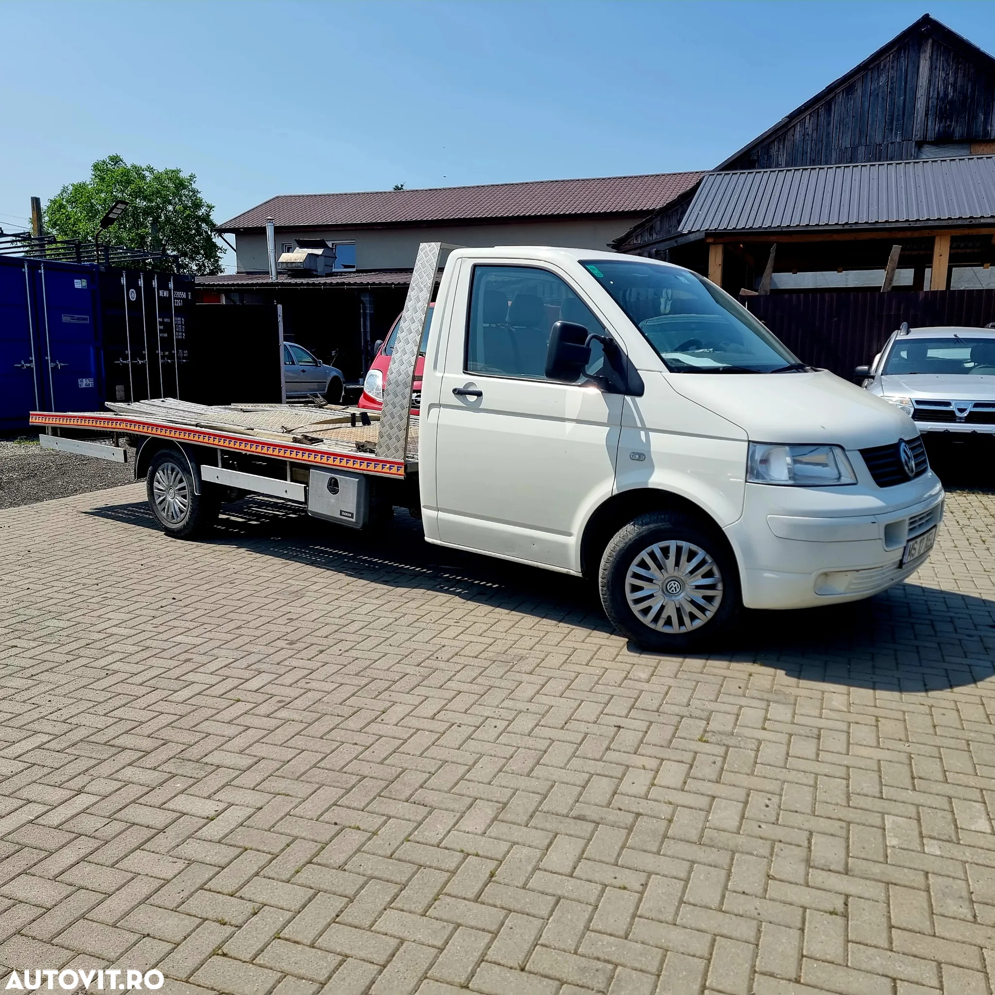 Volkswagen Transporter - 2