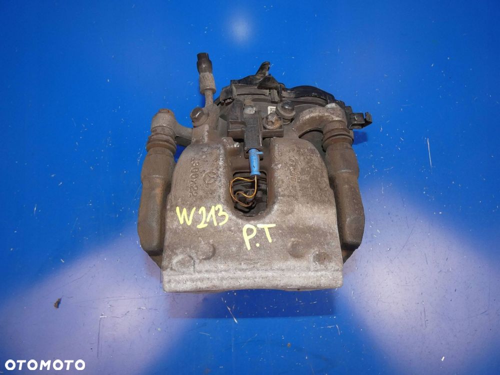 MERCEDES E KLASA W213 W205 ZACISK HAMULCOWY PRAWY TYŁ TYLNY ELEKTRYCZNY - 1