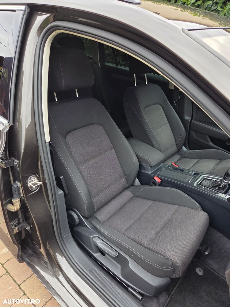 Volkswagen Passat Variant 2.0 TDI DSG (BlueMotion Technology) Comfortline - 9