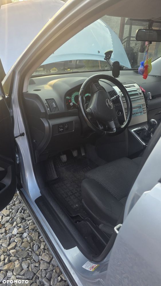 Toyota Corolla Verso 1.8 Premium 7os - 11