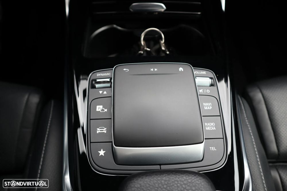 Mercedes-Benz CLA 45 AMG S 4Matic+ Speedshift 8G-DCT Line Premium - 32