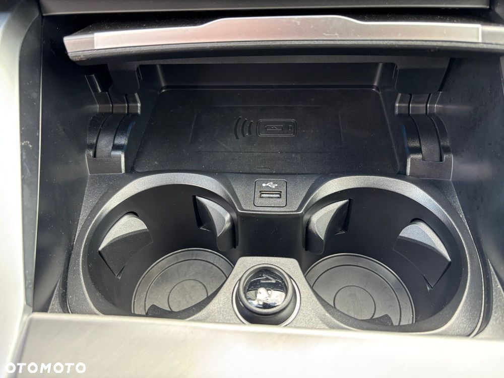 BMW Seria 2 - 33