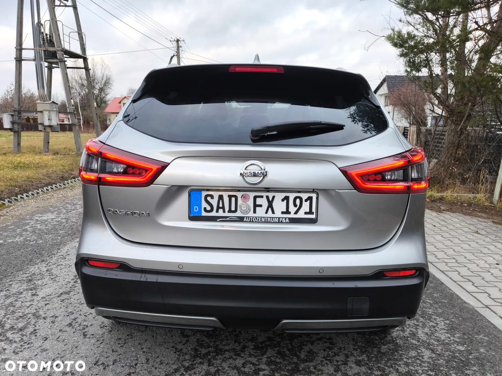 Nissan Qashqai 1.3 DIG-T TEKNA - 7