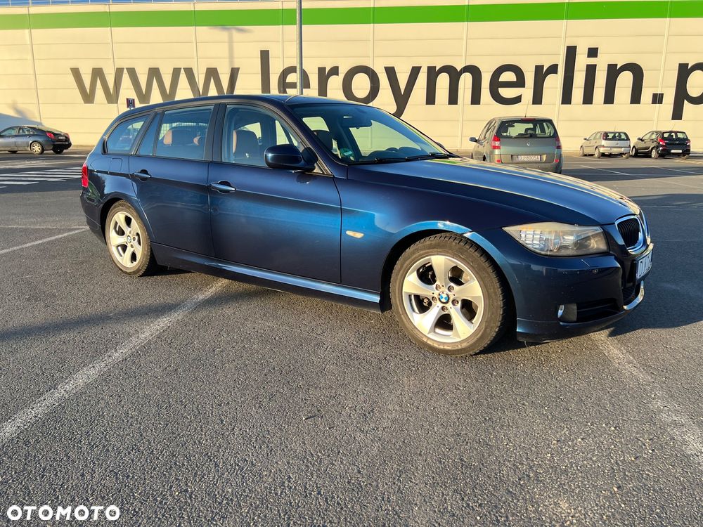 BMW Seria 3 320d Efficient Dynamics Edition Blue Perf Luxury Line - 4