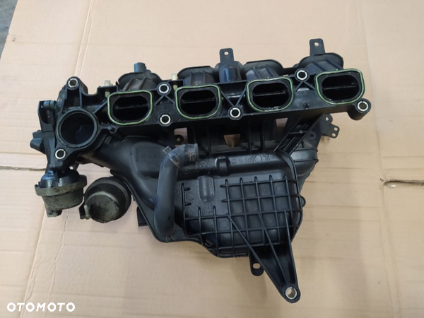 KOLEKTOR SSĄCY Z KLAPKAMI 1.8 B 16V FOCUS MK2 C-MAX RADOM