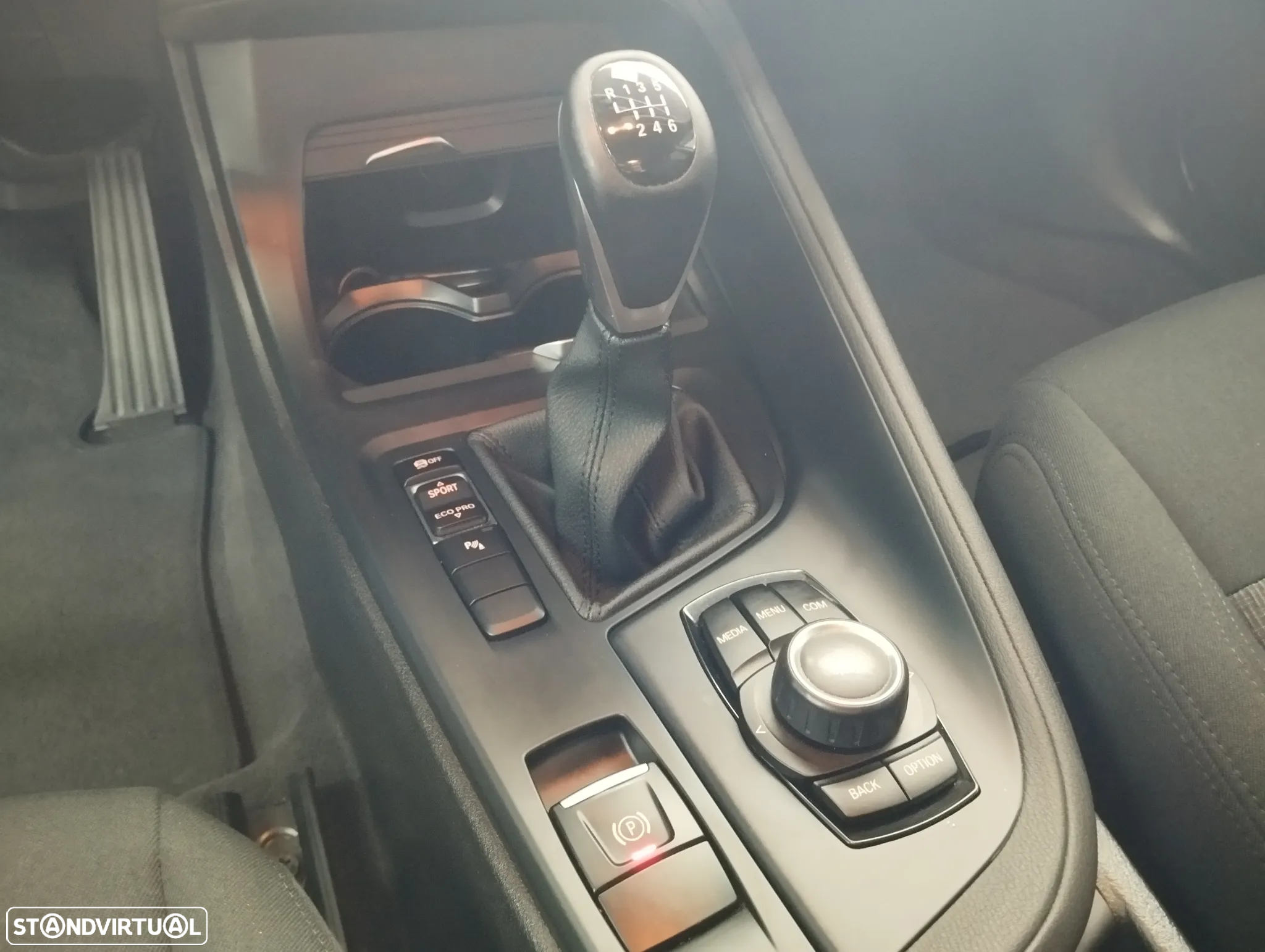 BMW X1 16 d sDrive - 37