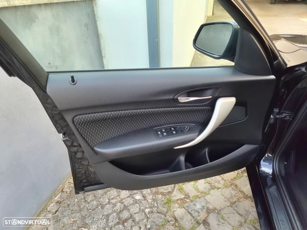 BMW 116 d EfficientDynamics Edition — fotografia 10
