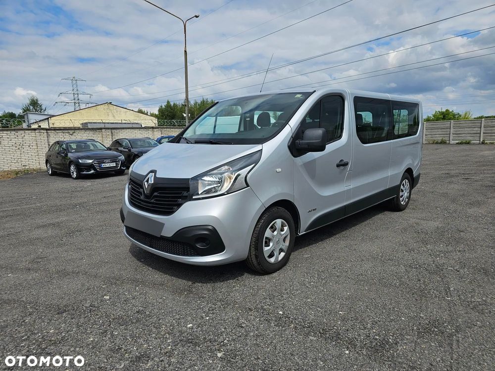 Renault Trafic - 1