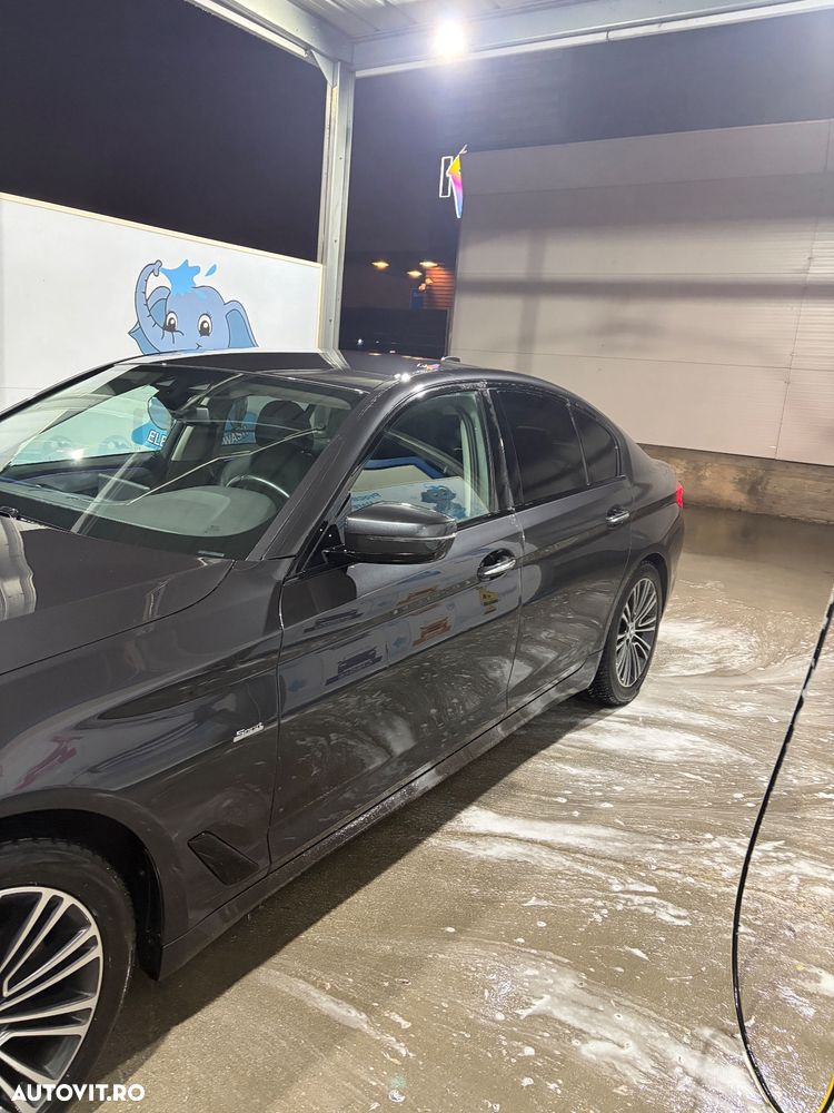 BMW Seria 5 520d EfficientDynamics Edition AT - 4
