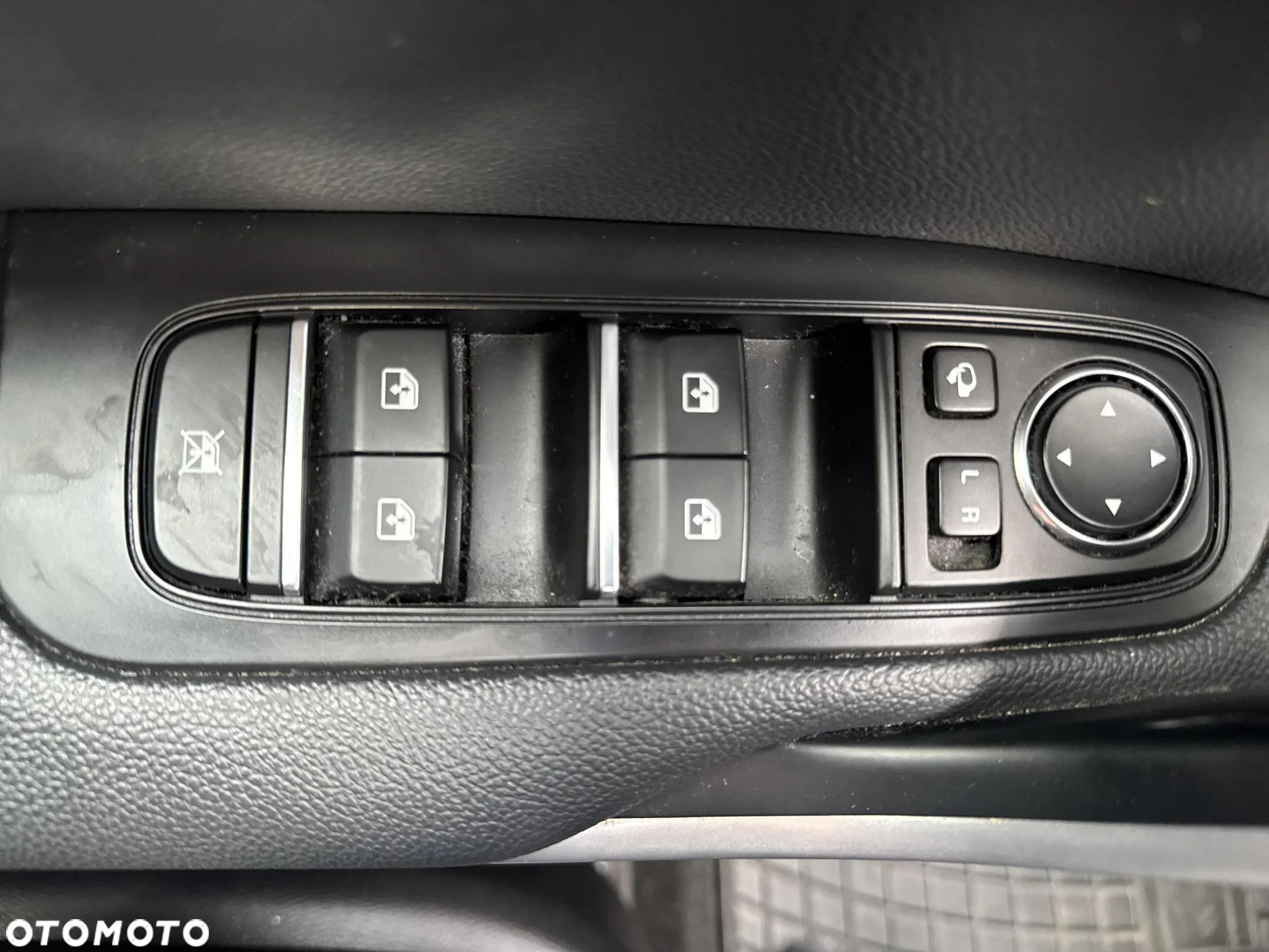 Kia XCeed 1.4 T-GDI L Business Line - 25