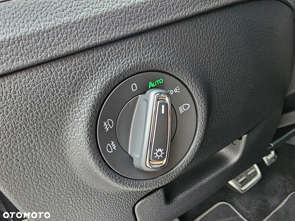 Skoda Superb 1.5 TSI mHEV Sportline DSG - 36